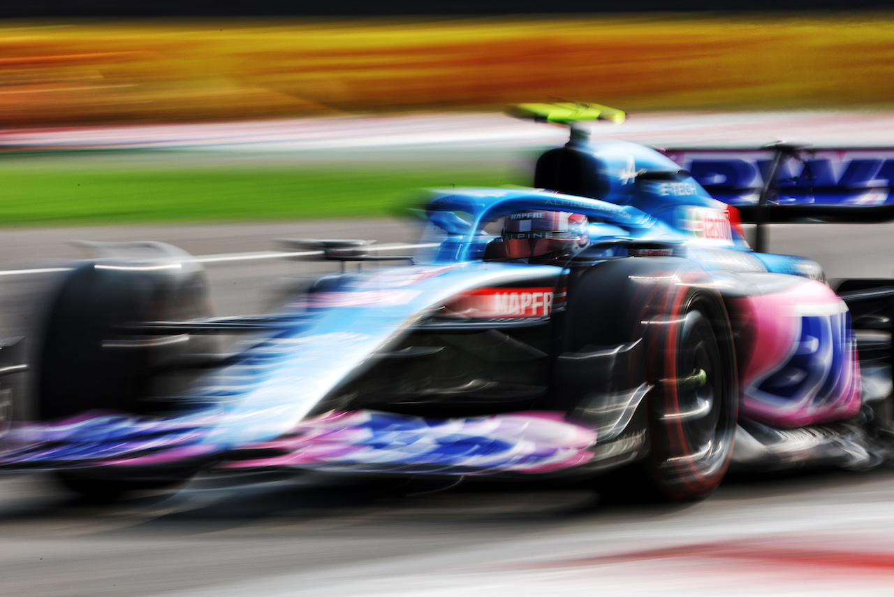 GP CITTA DEL MESSICO, Esteban Ocon (FRA) Alpine F1 Team A522.
29.10.2022. Formula 1 World Championship, Rd 20, Mexican Grand Prix, Mexico City, Mexico, Qualifiche Day.
- www.xpbimages.com, EMail: requests@xpbimages.com © Copyright: Bearne / XPB Images
