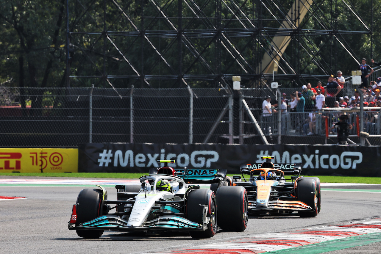 GP CITTA DEL MESSICO, Lewis Hamilton (GBR) Mercedes AMG F1 W13.
29.10.2022. Formula 1 World Championship, Rd 20, Mexican Grand Prix, Mexico City, Mexico, Qualifiche Day.
- www.xpbimages.com, EMail: requests@xpbimages.com © Copyright: Bearne / XPB Images