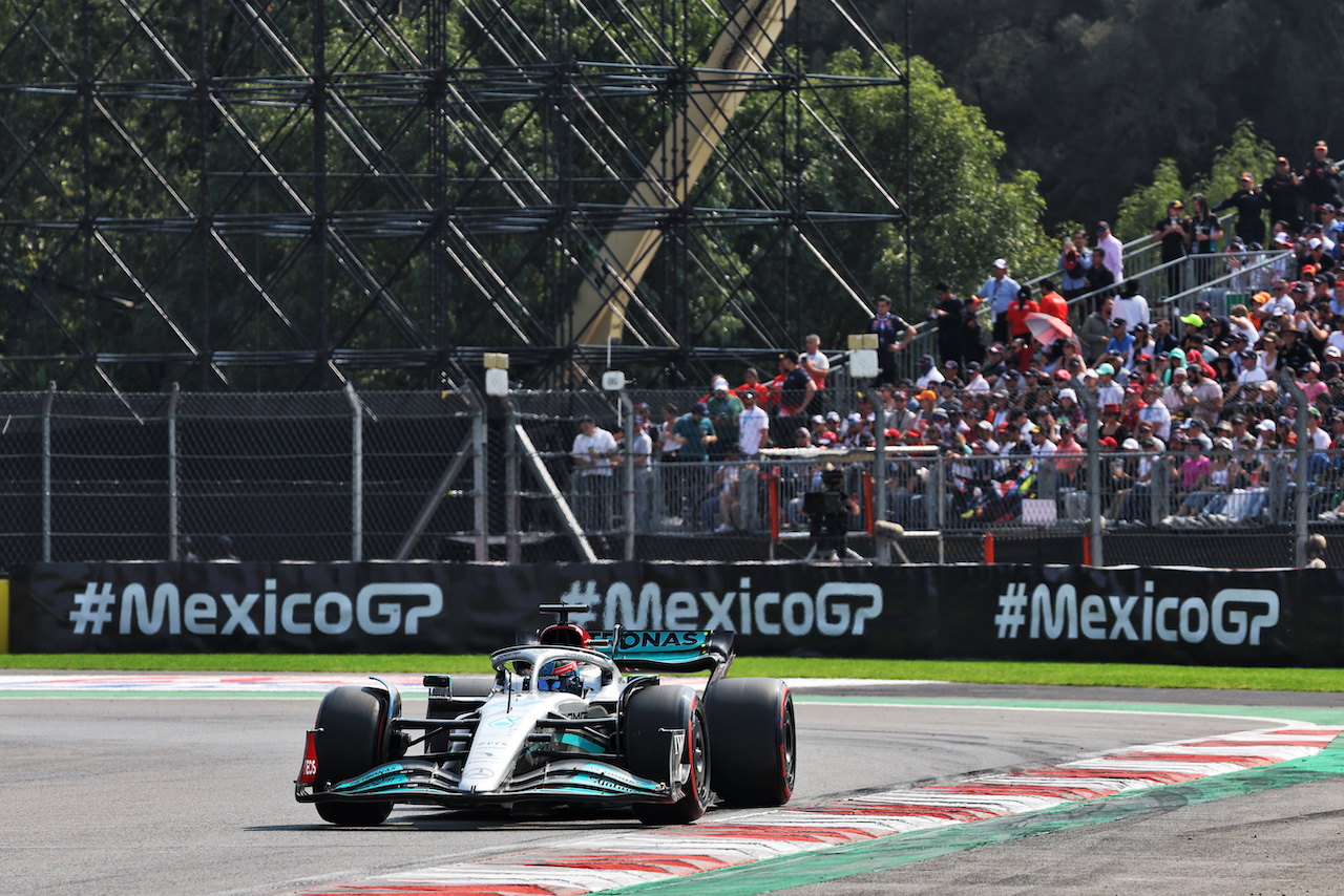GP CITTA DEL MESSICO, George Russell (GBR) Mercedes AMG F1 W13.
29.10.2022. Formula 1 World Championship, Rd 20, Mexican Grand Prix, Mexico City, Mexico, Qualifiche Day.
- www.xpbimages.com, EMail: requests@xpbimages.com © Copyright: Bearne / XPB Images