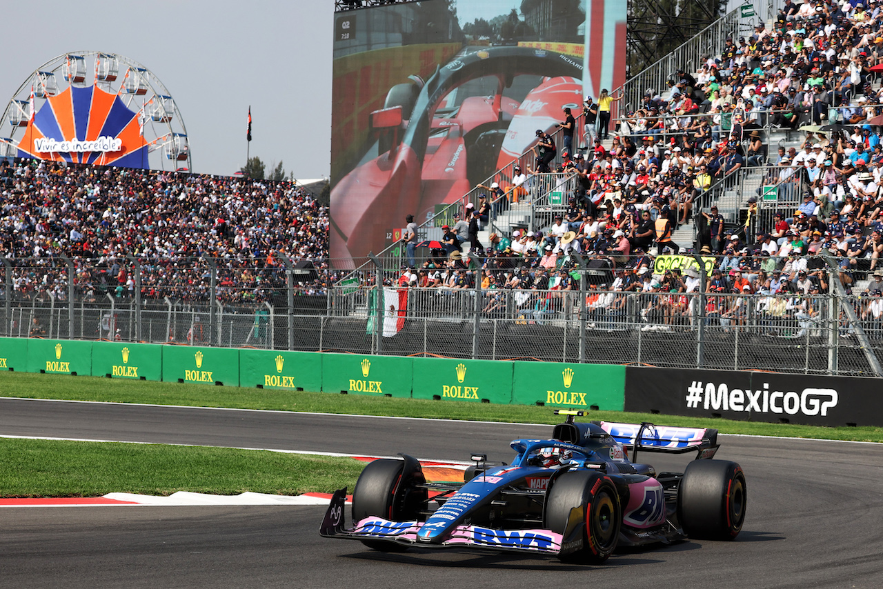GP CITTA DEL MESSICO, Esteban Ocon (FRA) Alpine F1 Team A522.
29.10.2022. Formula 1 World Championship, Rd 20, Mexican Grand Prix, Mexico City, Mexico, Qualifiche Day.
- www.xpbimages.com, EMail: requests@xpbimages.com © Copyright: Bearne / XPB Images
