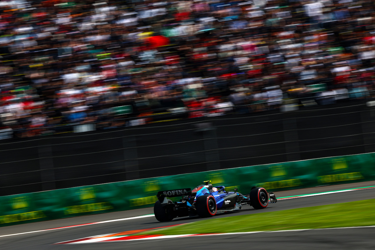 GP CITTA DEL MESSICO, Nicholas Latifi (CDN), Williams Racing 
29.10.2022. Formula 1 World Championship, Rd 20, Mexican Grand Prix, Mexico City, Mexico, Qualifiche Day.
- www.xpbimages.com, EMail: requests@xpbimages.com ¬© Copyright: Charniaux / XPB Images