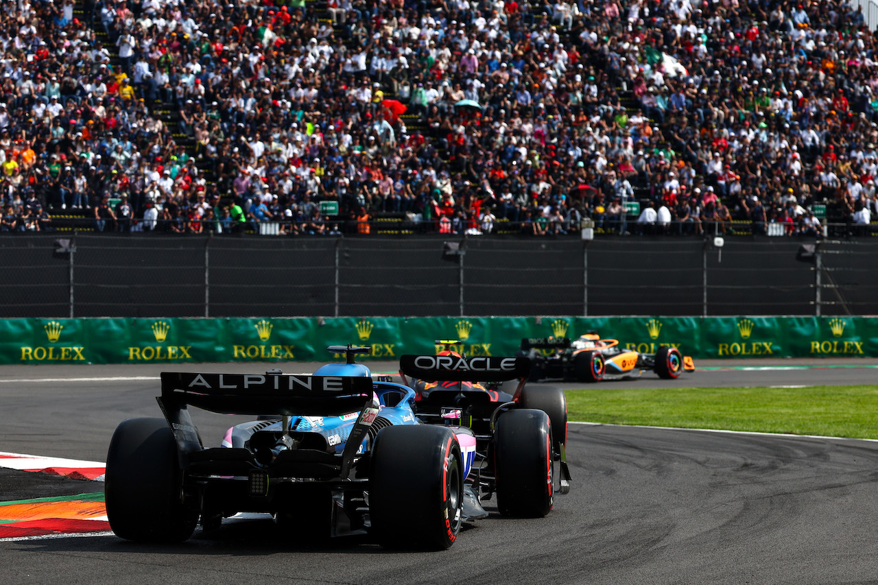 GP CITTA DEL MESSICO, Fernando Alonso (ESP), Alpine F1 Team 
29.10.2022. Formula 1 World Championship, Rd 20, Mexican Grand Prix, Mexico City, Mexico, Qualifiche Day.
- www.xpbimages.com, EMail: requests@xpbimages.com ¬© Copyright: Charniaux / XPB Images