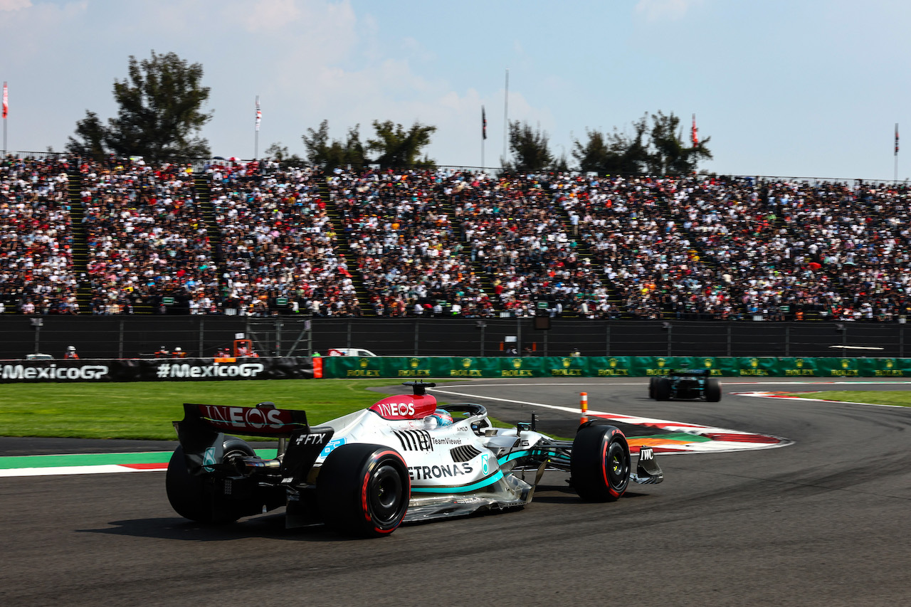 GP CITTA DEL MESSICO, George Russell (GBR), Mercedes AMG F1 
29.10.2022. Formula 1 World Championship, Rd 20, Mexican Grand Prix, Mexico City, Mexico, Qualifiche Day.
- www.xpbimages.com, EMail: requests@xpbimages.com ¬© Copyright: Charniaux / XPB Images