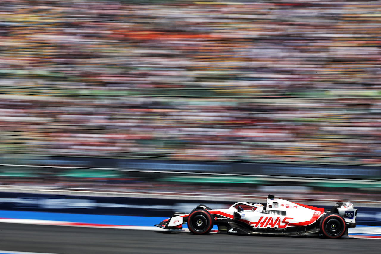 GP CITTA DEL MESSICO, Kevin Magnussen (DEN) Haas VF-22.
29.10.2022. Formula 1 World Championship, Rd 20, Mexican Grand Prix, Mexico City, Mexico, Qualifiche Day.
- www.xpbimages.com, EMail: requests@xpbimages.com © Copyright: Bearne / XPB Images