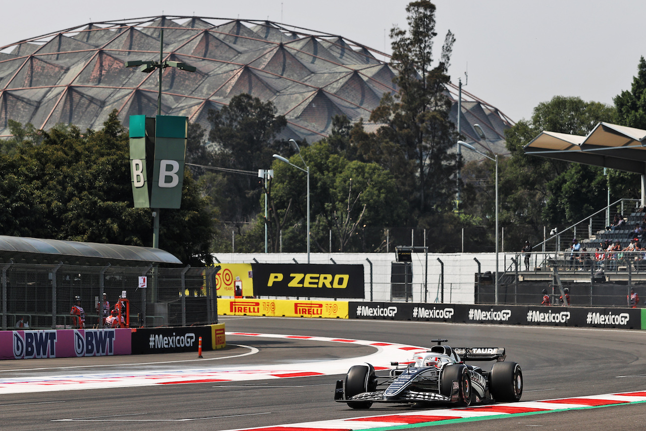 GP CITTA DEL MESSICO, Pierre Gasly (FRA) AlphaTauri AT03.
28.10.2022. Formula 1 World Championship, Rd 20, Mexican Grand Prix, Mexico City, Mexico, Practice Day.
- www.xpbimages.com, EMail: requests@xpbimages.com © Copyright: Moy / XPB Images
