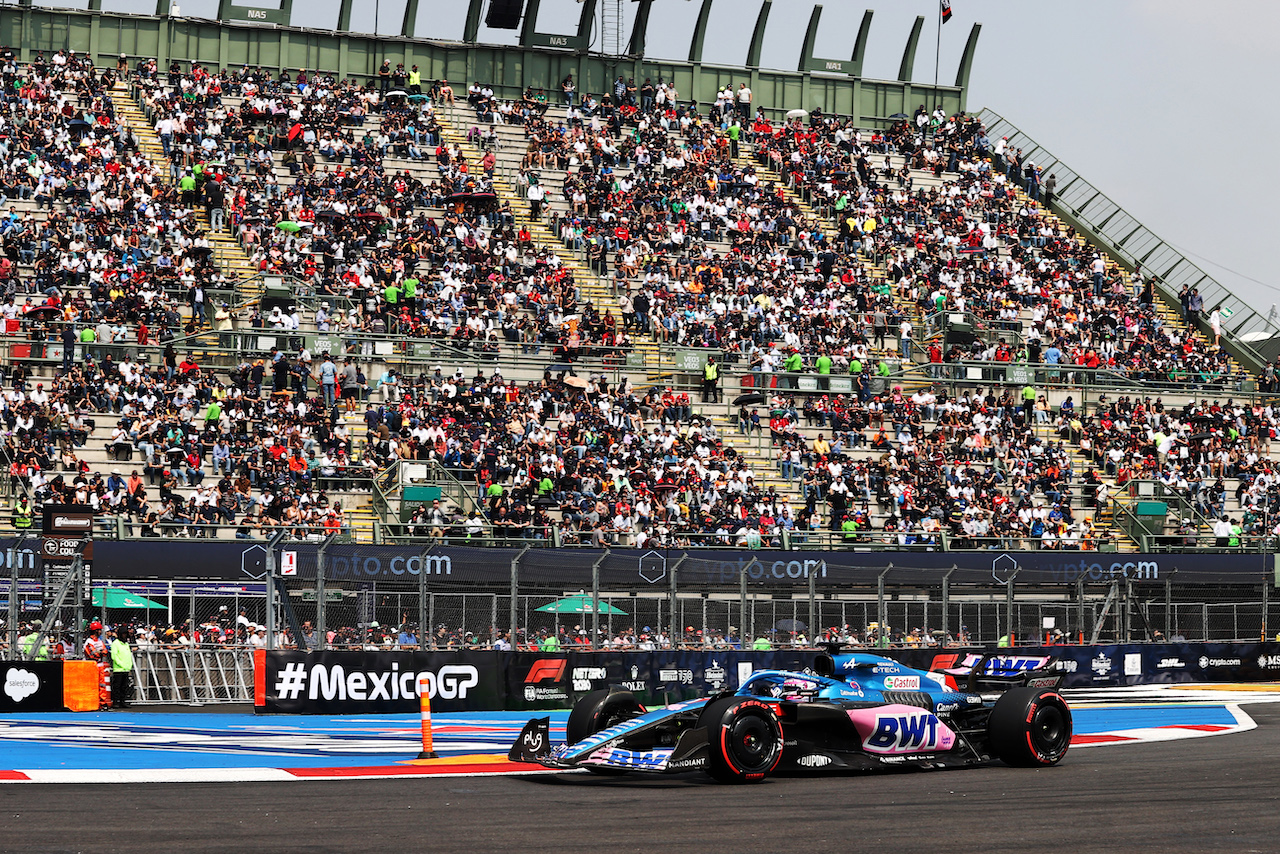 GP CITTA DEL MESSICO, Fernando Alonso (ESP) Alpine F1 Team A522.
28.10.2022. Formula 1 World Championship, Rd 20, Mexican Grand Prix, Mexico City, Mexico, Practice Day.
- www.xpbimages.com, EMail: requests@xpbimages.com © Copyright: Moy / XPB Images