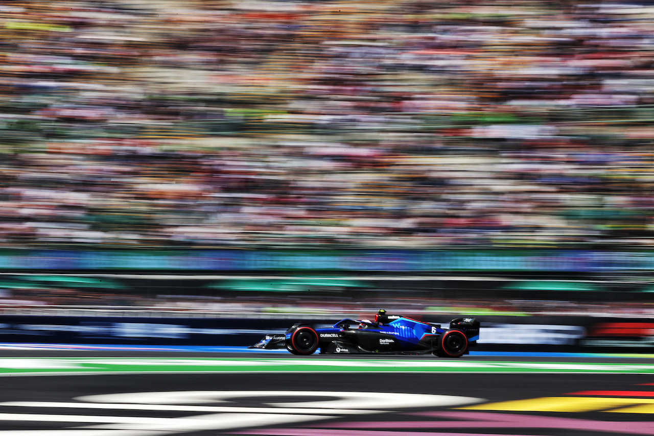 GP CITTA DEL MESSICO, Nicholas Latifi (CDN) Williams Racing FW44.
28.10.2022. Formula 1 World Championship, Rd 20, Mexican Grand Prix, Mexico City, Mexico, Practice Day.
- www.xpbimages.com, EMail: requests@xpbimages.com © Copyright: Moy / XPB Images