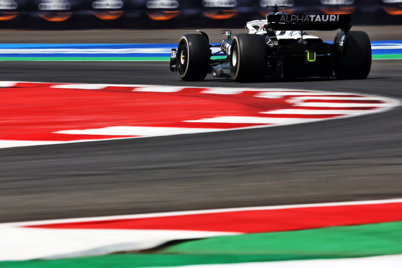 GP CITTA DEL MESSICO, Pierre Gasly (FRA) AlphaTauri AT03.
28.10.2022. Formula 1 World Championship, Rd 20, Mexican Grand Prix, Mexico City, Mexico, Practice Day.
 - www.xpbimages.com, EMail: requests@xpbimages.com © Copyright: Coates / XPB Images