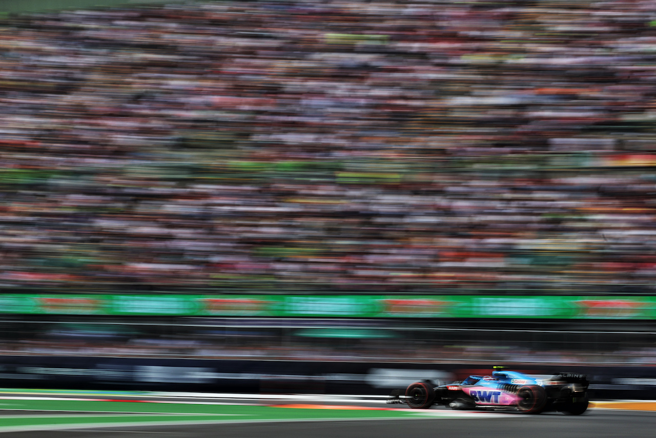 GP CITTA DEL MESSICO, Esteban Ocon (FRA) Alpine F1 Team A522.
28.10.2022. Formula 1 World Championship, Rd 20, Mexican Grand Prix, Mexico City, Mexico, Practice Day.
- www.xpbimages.com, EMail: requests@xpbimages.com © Copyright: Bearne / XPB Images