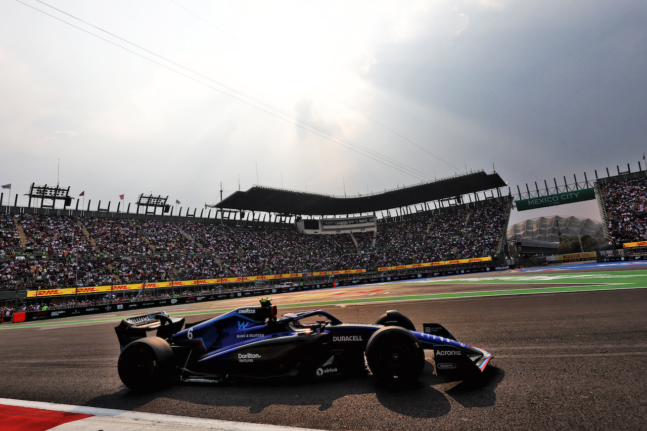 GP CITTA DEL MESSICO, Nicholas Latifi (CDN) Williams Racing FW44.
28.10.2022. Formula 1 World Championship, Rd 20, Mexican Grand Prix, Mexico City, Mexico, Practice Day.
- www.xpbimages.com, EMail: requests@xpbimages.com © Copyright: Bearne / XPB Images