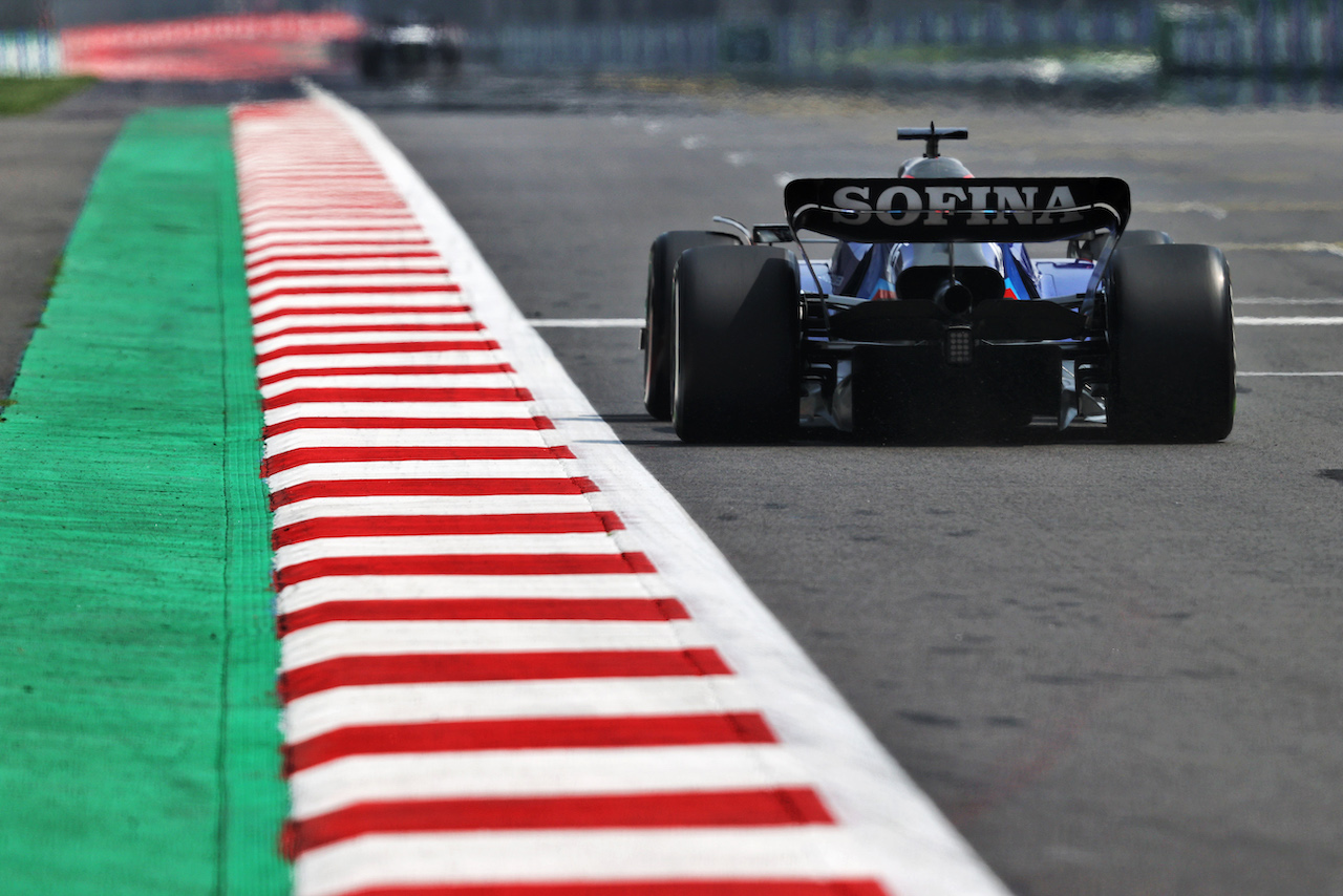 GP CITTA DEL MESSICO, Logan Sargeant (USA) Williams Racing FW44 Academy Driver.
28.10.2022. Formula 1 World Championship, Rd 20, Mexican Grand Prix, Mexico City, Mexico, Practice Day.
- www.xpbimages.com, EMail: requests@xpbimages.com © Copyright: Moy / XPB Images