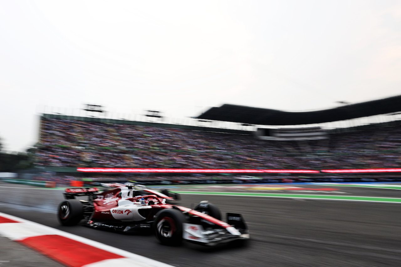 GP CITTA DEL MESSICO, Valtteri Bottas (FIN) Alfa Romeo F1 Team C42.
28.10.2022. Formula 1 World Championship, Rd 20, Mexican Grand Prix, Mexico City, Mexico, Practice Day.
- www.xpbimages.com, EMail: requests@xpbimages.com © Copyright: Bearne / XPB Images