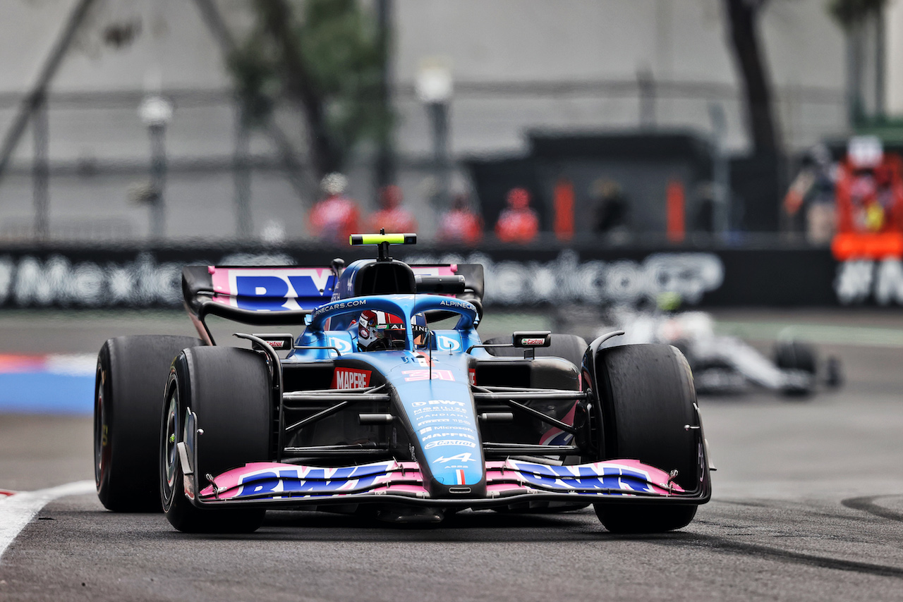 GP CITTA DEL MESSICO, Esteban Ocon (FRA) Alpine F1 Team A522.
28.10.2022. Formula 1 World Championship, Rd 20, Mexican Grand Prix, Mexico City, Mexico, Practice Day.
- www.xpbimages.com, EMail: requests@xpbimages.com © Copyright: Moy / XPB Images