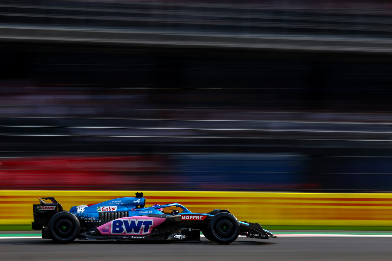 GP CITTA DEL MESSICO, Fernando Alonso (ESP), Alpine F1 Team 
28.10.2022. Formula 1 World Championship, Rd 20, Mexican Grand Prix, Mexico City, Mexico, Practice Day.
- www.xpbimages.com, EMail: requests@xpbimages.com ¬© Copyright: Charniaux / XPB Images
