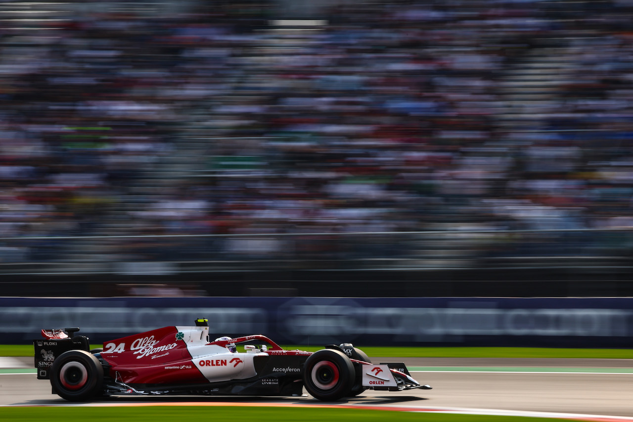 GP CITTA DEL MESSICO, Guanyu Zhou (CHI), Alfa Romeo Racing 
28.10.2022. Formula 1 World Championship, Rd 20, Mexican Grand Prix, Mexico City, Mexico, Practice Day.
- www.xpbimages.com, EMail: requests@xpbimages.com ¬© Copyright: Charniaux / XPB Images