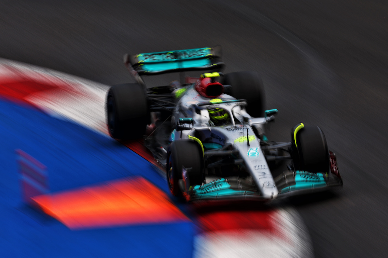 GP CITTA DEL MESSICO, Lewis Hamilton (GBR) Mercedes AMG F1 W13.
28.10.2022. Formula 1 World Championship, Rd 20, Mexican Grand Prix, Mexico City, Mexico, Practice Day.
 - www.xpbimages.com, EMail: requests@xpbimages.com © Copyright: Coates / XPB Images