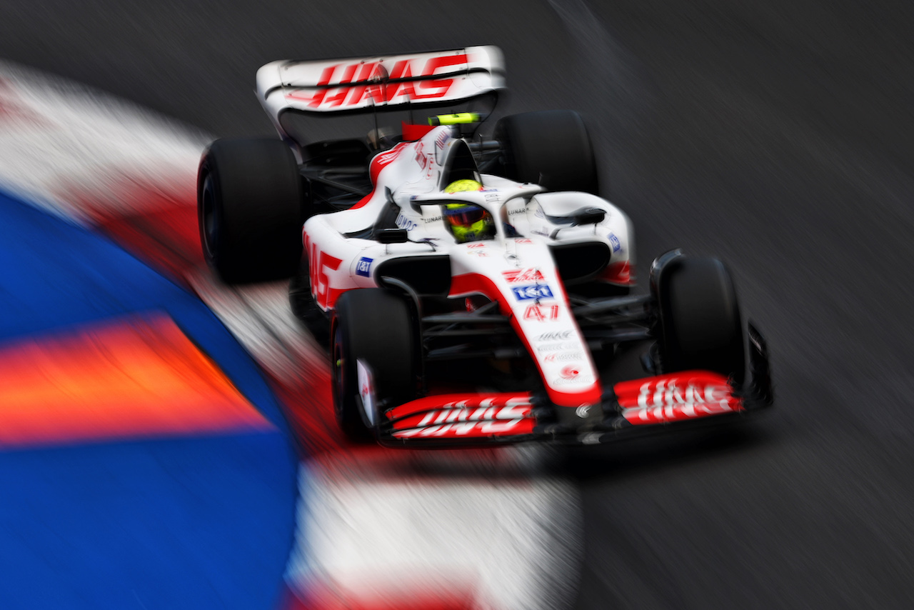 GP CITTA DEL MESSICO, Mick Schumacher (GER) Haas VF-22.
28.10.2022. Formula 1 World Championship, Rd 20, Mexican Grand Prix, Mexico City, Mexico, Practice Day.
 - www.xpbimages.com, EMail: requests@xpbimages.com © Copyright: Coates / XPB Images