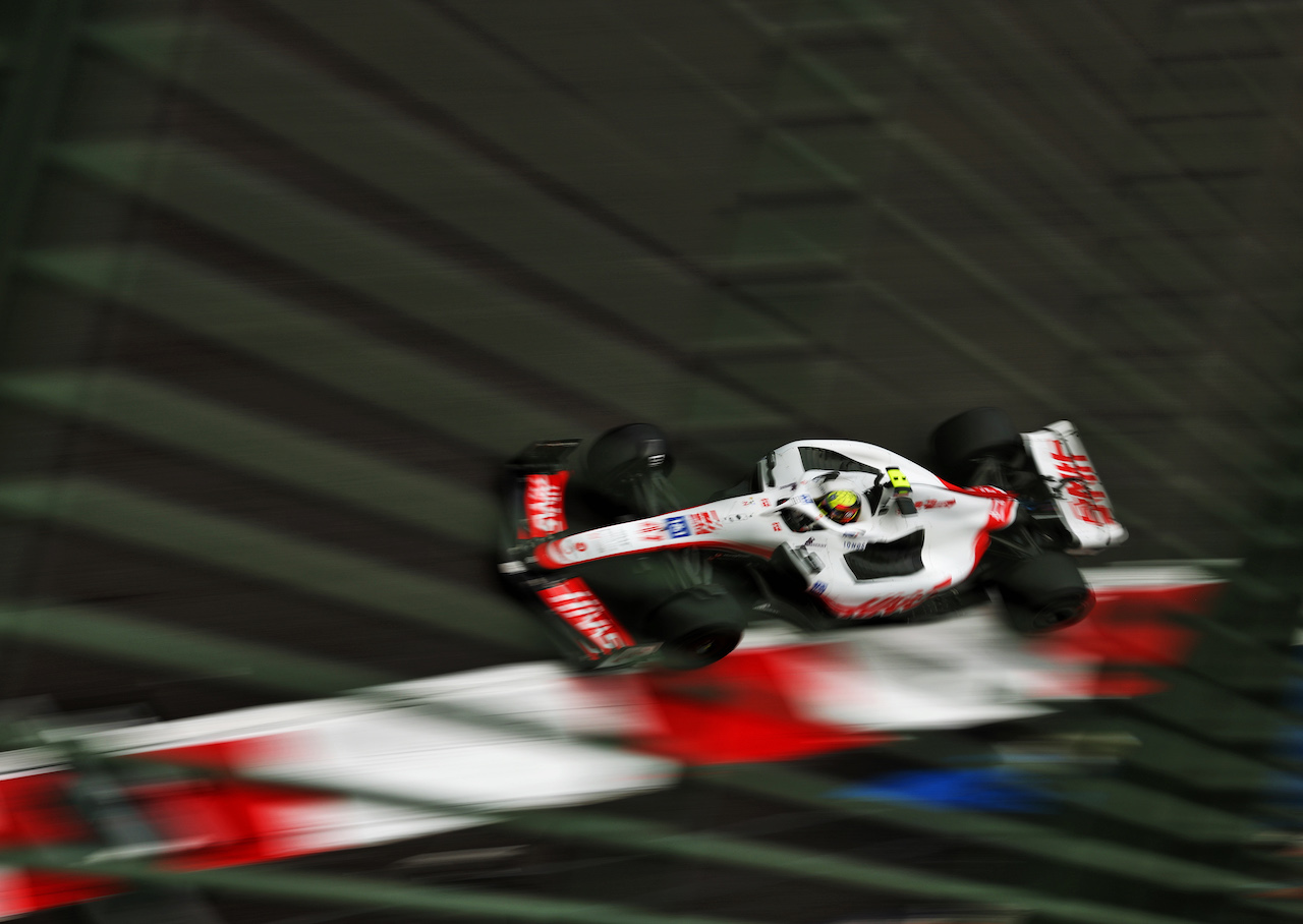 GP CITTA DEL MESSICO, Mick Schumacher (GER) Haas VF-22.
28.10.2022. Formula 1 World Championship, Rd 20, Mexican Grand Prix, Mexico City, Mexico, Practice Day.
 - www.xpbimages.com, EMail: requests@xpbimages.com © Copyright: Coates / XPB Images