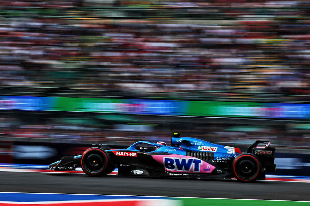 GP CITTA DEL MESSICO, Esteban Ocon (FRA) Alpine F1 Team A522.
28.10.2022. Formula 1 World Championship, Rd 20, Mexican Grand Prix, Mexico City, Mexico, Practice Day.
 - www.xpbimages.com, EMail: requests@xpbimages.com © Copyright: Coates / XPB Images