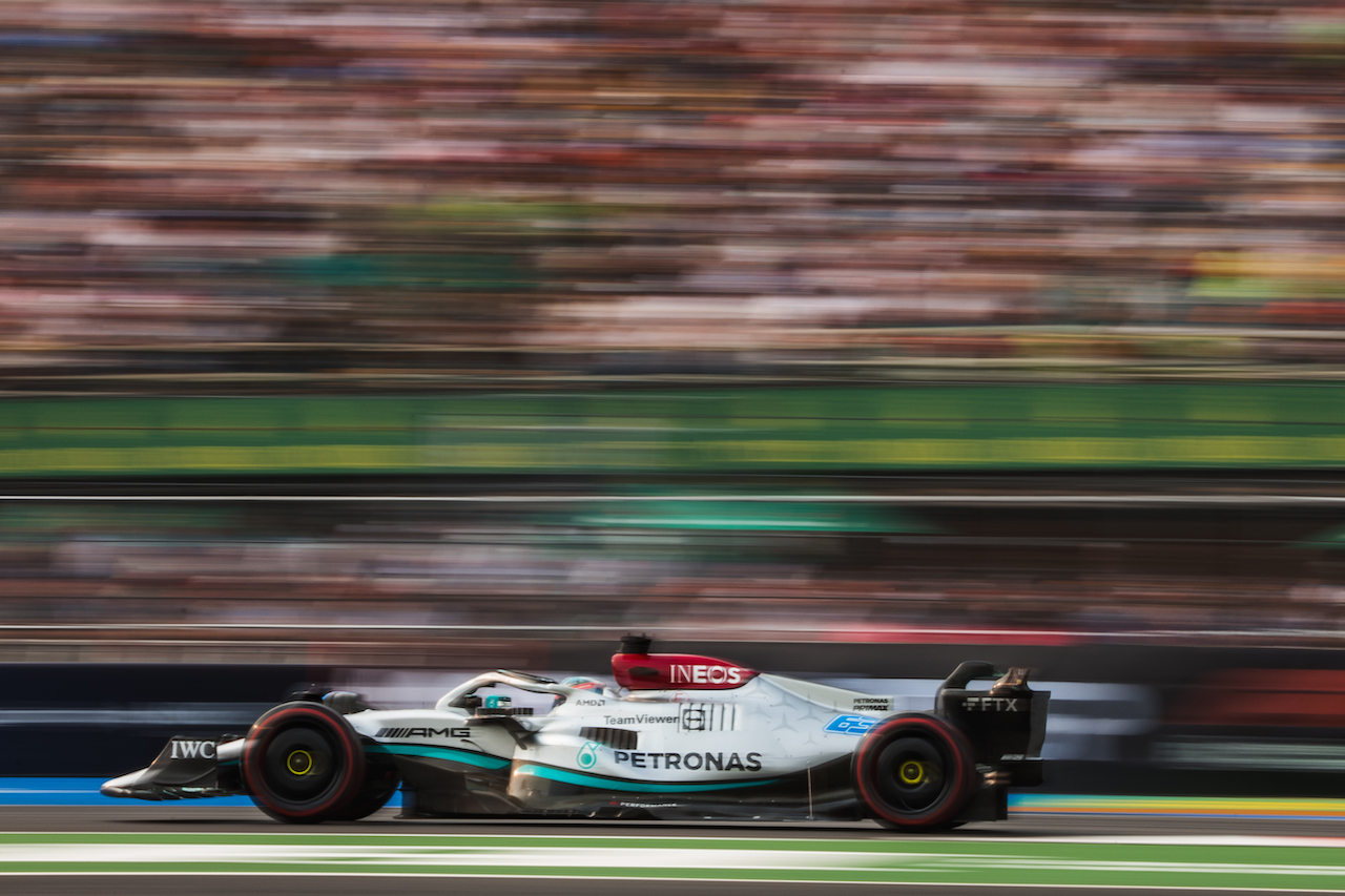 GP CITTA DEL MESSICO, George Russell (GBR) Mercedes AMG F1 W13.
28.10.2022. Formula 1 World Championship, Rd 20, Mexican Grand Prix, Mexico City, Mexico, Practice Day.
- www.xpbimages.com, EMail: requests@xpbimages.com © Copyright: Bearne / XPB Images