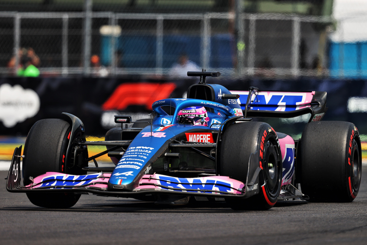 GP CITTA DEL MESSICO, Fernando Alonso (ESP) Alpine F1 Team A522.
28.10.2022. Formula 1 World Championship, Rd 20, Mexican Grand Prix, Mexico City, Mexico, Practice Day.
- www.xpbimages.com, EMail: requests@xpbimages.com © Copyright: Moy / XPB Images