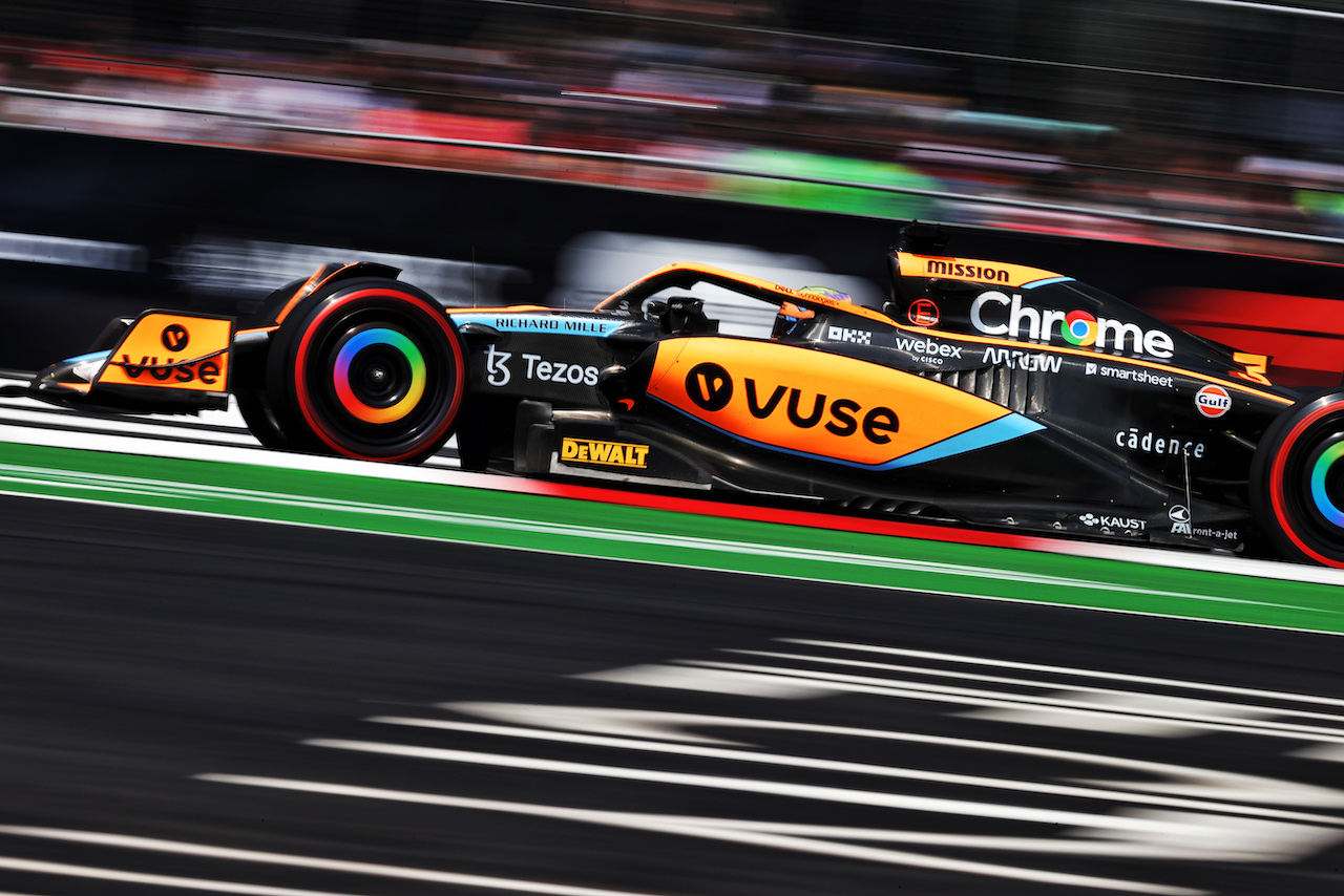 GP CITTA DEL MESSICO, Daniel Ricciardo (AUS) McLaren MCL36.
28.10.2022. Formula 1 World Championship, Rd 20, Mexican Grand Prix, Mexico City, Mexico, Practice Day.
- www.xpbimages.com, EMail: requests@xpbimages.com © Copyright: Moy / XPB Images