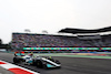 GP CITTA DEL MESSICO, Lewis Hamilton (GBR) Mercedes AMG F1 W13.
28.10.2022. Formula 1 World Championship, Rd 20, Mexican Grand Prix, Mexico City, Mexico, Practice Day.
- www.xpbimages.com, EMail: requests@xpbimages.com © Copyright: Bearne / XPB Images