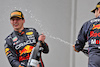 GP EMILIA ROMAGNA, Gara winner Max Verstappen (NLD) Red Bull Racing celebrates on the podium with team mate Max Verstappen (NLD) Red Bull Racing.
24.04.2022. Formula 1 World Championship, Rd 4, Emilia Romagna Grand Prix, Imola, Italy, Gara Day.
- www.xpbimages.com, EMail: requests@xpbimages.com © Copyright: Bearne / XPB Images