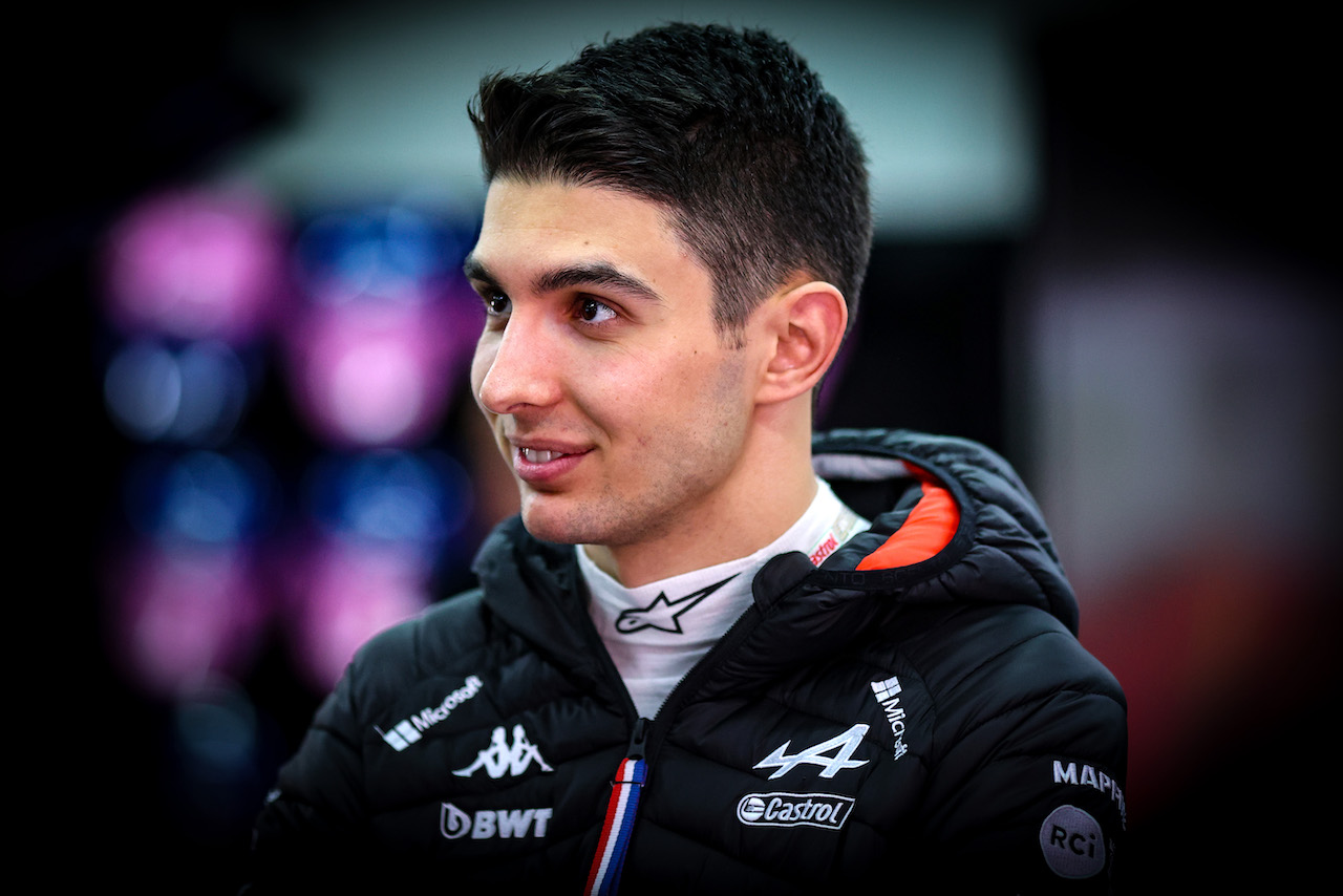 GP EMILIA ROMAGNA, Esteban Ocon (FRA), Alpine F1 Team 
21.04.2022. Formula 1 World Championship, Rd 4, Emilia Romagna Grand Prix, Imola, Italy, Preparation Day.
- www.xpbimages.com, EMail: requests@xpbimages.com ¬© Copyright: Charniaux / XPB Images