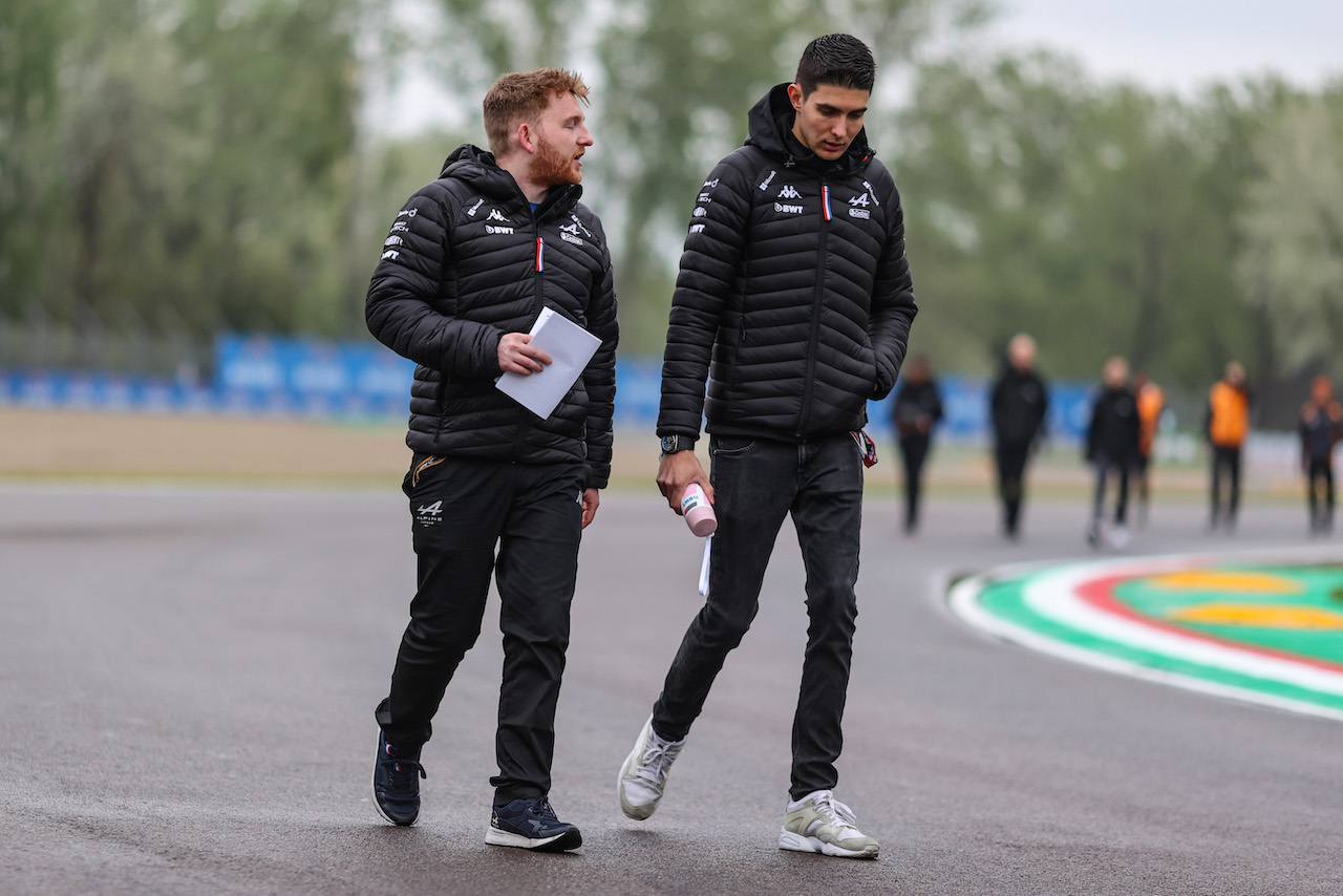 GP EMILIA ROMAGNA, Esteban Ocon (FRA), Alpine F1 Team 
21.04.2022. Formula 1 World Championship, Rd 4, Emilia Romagna Grand Prix, Imola, Italy, Preparation Day.
- www.xpbimages.com, EMail: requests@xpbimages.com © Copyright: Charniaux / XPB Images