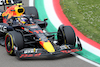 GP EMILIA ROMAGNA, Sergio Perez (MEX) Red Bull Racing RB18.
23.04.2022. Formula 1 World Championship, Rd 4, Emilia Romagna Grand Prix, Imola, Italy, Sprint Day.
 - www.xpbimages.com, EMail: requests@xpbimages.com © Copyright: Coates / XPB Images