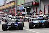 GP EMILIA ROMAGNA, Nicholas Latifi (CDN) Williams Racing FW44 e Fernando Alonso (ESP) Alpine F1 Team A522.
23.04.2022. Formula 1 World Championship, Rd 4, Emilia Romagna Grand Prix, Imola, Italy, Sprint Day.
- www.xpbimages.com, EMail: requests@xpbimages.com ¬© Copyright: Batchelor / XPB Images