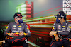 GP EMILIA ROMAGNA, (L to R): Max Verstappen (NLD) Red Bull Racing e Sergio Perez (MEX) Red Bull Racing in the FIA Press Conference.
23.04.2022. Formula 1 World Championship, Rd 4, Emilia Romagna Grand Prix, Imola, Italy, Sprint Day.
- www.xpbimages.com, EMail: requests@xpbimages.com © Copyright: XPB Images