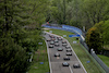 GP EMILIA ROMAGNA, Alexander Albon (THA) Williams Racing FW44 e Nicholas Latifi (CDN) Williams Racing FW44 at the partenza of the race.
23.04.2022. Formula 1 World Championship, Rd 4, Emilia Romagna Grand Prix, Imola, Italy, Sprint Day.
 - www.xpbimages.com, EMail: requests@xpbimages.com © Copyright: Coates / XPB Images