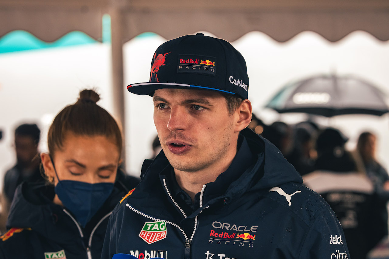 GP EMILIA ROMAGNA, Max Verstappen (NLD) Red Bull Racing.
22.04.2022. Formula 1 World Championship, Rd 4, Emilia Romagna Grand Prix, Imola, Italy, Qualifiche Day.
- www.xpbimages.com, EMail: requests@xpbimages.com © Copyright: Bearne / XPB Images
