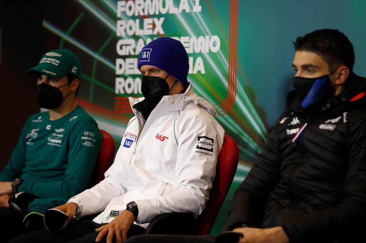 GP EMILIA ROMAGNA, Mick Schumacher (GER) Haas F1 Team in the FIA Press Conference.
22.04.2022. Formula 1 World Championship, Rd 4, Emilia Romagna Grand Prix, Imola, Italy, Qualifiche Day.
- www.xpbimages.com, EMail: requests@xpbimages.com © Copyright: XPB Images