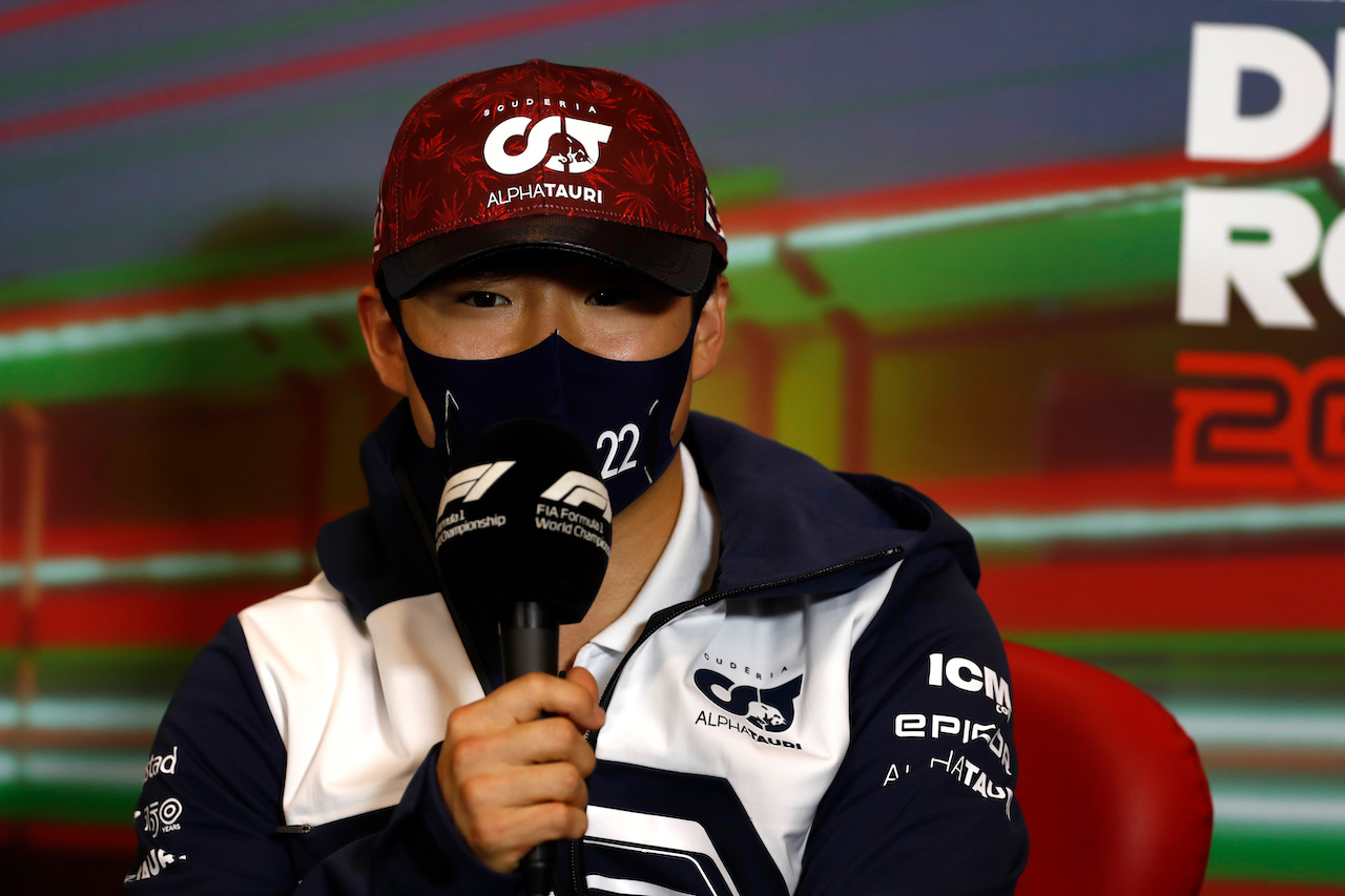 GP EMILIA ROMAGNA, Yuki Tsunoda (JPN) AlphaTauri in the FIA Press Conference.
22.04.2022. Formula 1 World Championship, Rd 4, Emilia Romagna Grand Prix, Imola, Italy, Qualifiche Day.
- www.xpbimages.com, EMail: requests@xpbimages.com © Copyright: XPB Images