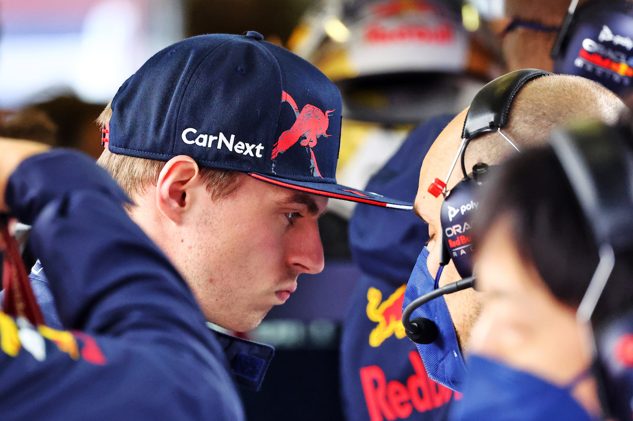 GP EMILIA ROMAGNA, Max Verstappen (NLD) Red Bull Racing.
22.04.2022. Formula 1 World Championship, Rd 4, Emilia Romagna Grand Prix, Imola, Italy, Qualifiche Day.
- www.xpbimages.com, EMail: requests@xpbimages.com © Copyright: Batchelor / XPB Images