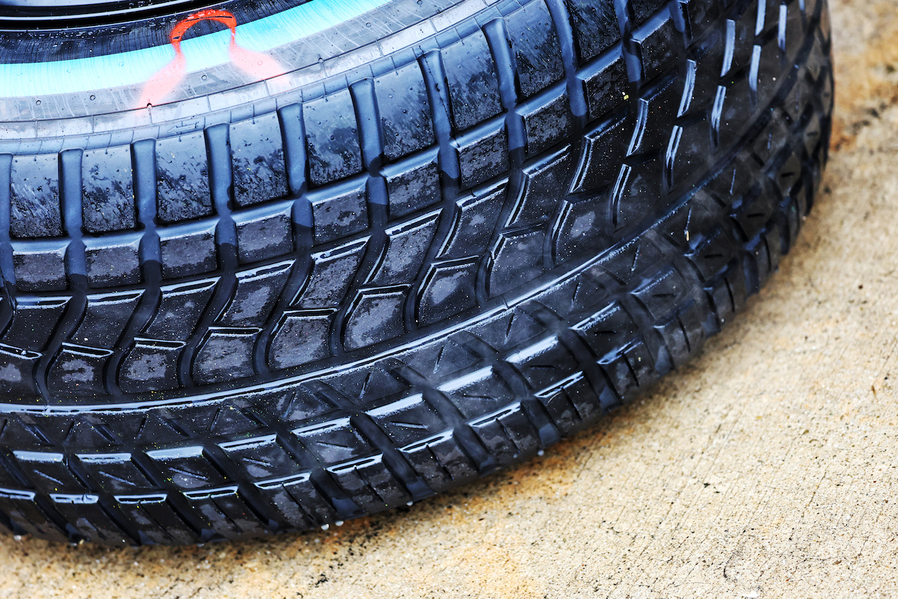 GP EMILIA ROMAGNA, A wet Pirelli tyre.
22.04.2022. Formula 1 World Championship, Rd 4, Emilia Romagna Grand Prix, Imola, Italy, Qualifiche Day.
- www.xpbimages.com, EMail: requests@xpbimages.com © Copyright: Batchelor / XPB Images