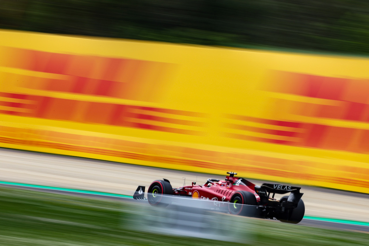 GP EMILIA ROMAGNA, Charles Leclerc (FRA), Ferrari 
22.04.2022. Formula 1 World Championship, Rd 4, Emilia Romagna Grand Prix, Imola, Italy, Qualifiche Day.
- www.xpbimages.com, EMail: requests@xpbimages.com ¬© Copyright: Charniaux / XPB Images