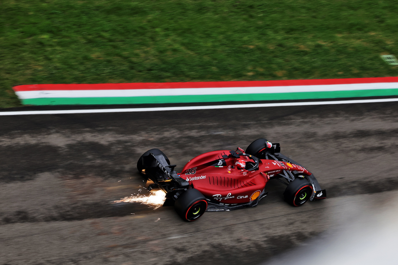 GP EMILIA ROMAGNA, Charles Leclerc (MON) Ferrari F1-75.
22.04.2022. Formula 1 World Championship, Rd 4, Emilia Romagna Grand Prix, Imola, Italy, Qualifiche Day.
- www.xpbimages.com, EMail: requests@xpbimages.com © Copyright: Bearne / XPB Images