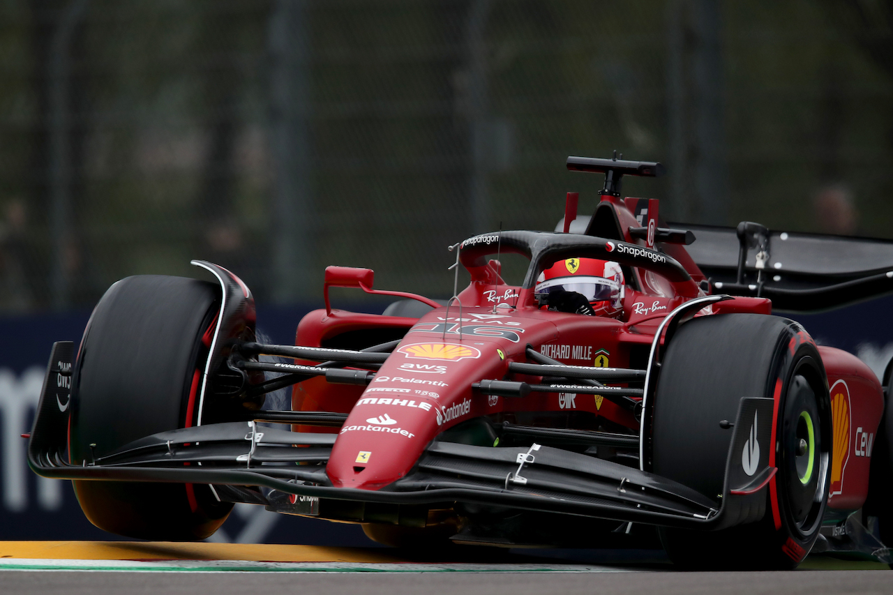 GP EMILIA ROMAGNA, Charles Leclerc (MON) Ferrari F1-75.
22.04.2022. Formula 1 World Championship, Rd 4, Emilia Romagna Grand Prix, Imola, Italy, Qualifiche Day.
 - www.xpbimages.com, EMail: requests@xpbimages.com © Copyright: Coates / XPB Images