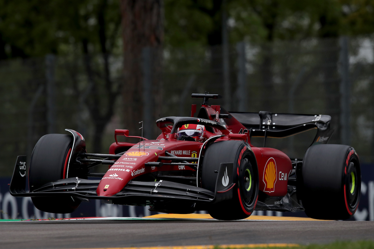 GP EMILIA ROMAGNA, Charles Leclerc (MON) Ferrari F1-75.
22.04.2022. Formula 1 World Championship, Rd 4, Emilia Romagna Grand Prix, Imola, Italy, Qualifiche Day.
 - www.xpbimages.com, EMail: requests@xpbimages.com © Copyright: Coates / XPB Images