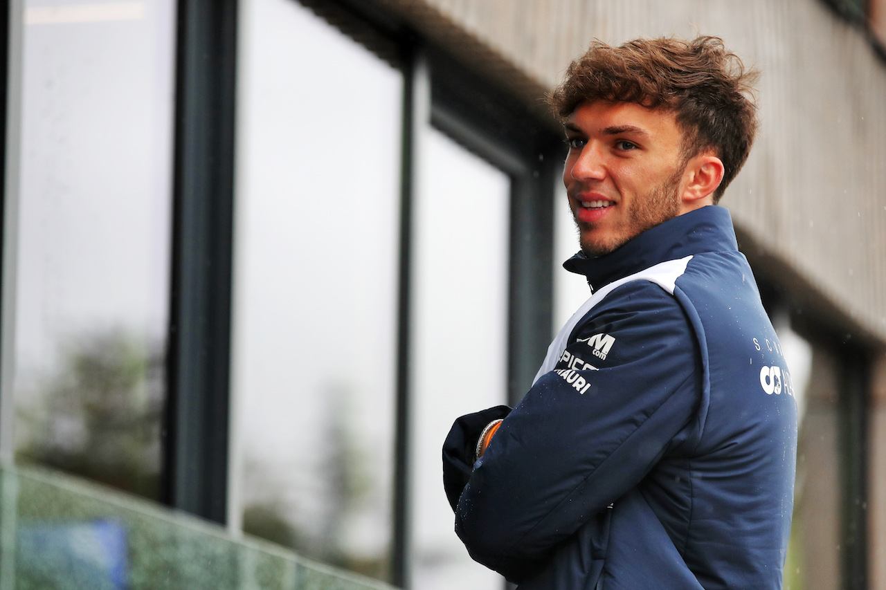 GP EMILIA ROMAGNA, Pierre Gasly (FRA) AlphaTauri.
22.04.2022. Formula 1 World Championship, Rd 4, Emilia Romagna Grand Prix, Imola, Italy, Qualifiche Day.
 - www.xpbimages.com, EMail: requests@xpbimages.com © Copyright: Coates / XPB Images