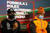 GP EMILIA ROMAGNA, (L to R): Lewis Hamilton (GBR) Mercedes AMG F1 e Daniel Ricciardo (AUS) McLaren in the FIA Press Conference.
22.04.2022. Formula 1 World Championship, Rd 4, Emilia Romagna Grand Prix, Imola, Italy, Qualifiche Day.
- www.xpbimages.com, EMail: requests@xpbimages.com © Copyright: XPB Images