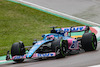 GP EMILIA ROMAGNA, Fernando Alonso (ESP), Alpine F1 Team 
22.04.2022. Formula 1 World Championship, Rd 4, Emilia Romagna Grand Prix, Imola, Italy, Qualifiche Day.
- www.xpbimages.com, EMail: requests@xpbimages.com ¬© Copyright: Charniaux / XPB Images