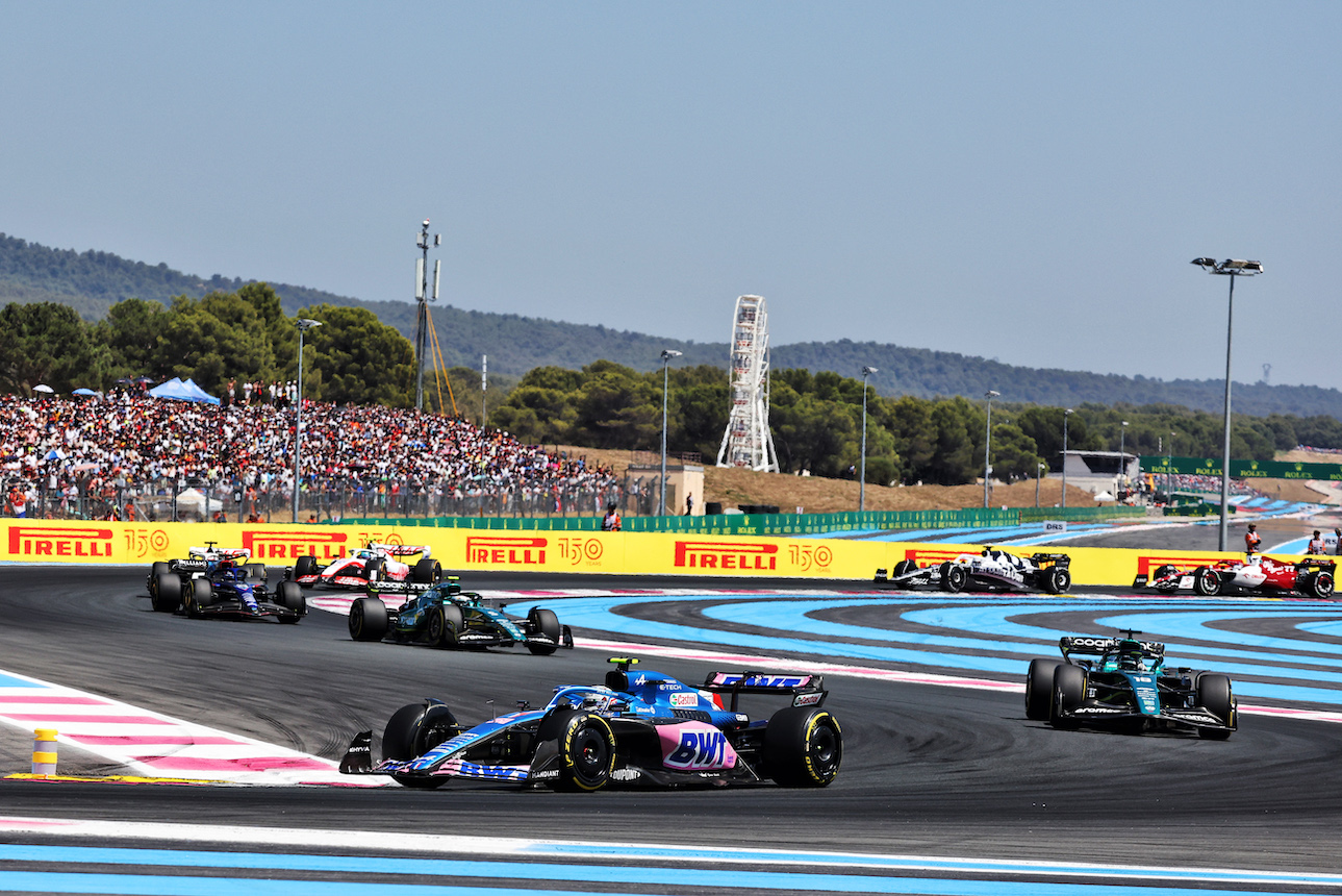 GP FRANCIA, Esteban Ocon (FRA) Alpine F1 Team A522.
24.07.2022. Formula 1 World Championship, Rd 12, French Grand Prix, Paul Ricard, France, Gara Day.
- www.xpbimages.com, EMail: requests@xpbimages.com © Copyright: Bearne / XPB Images