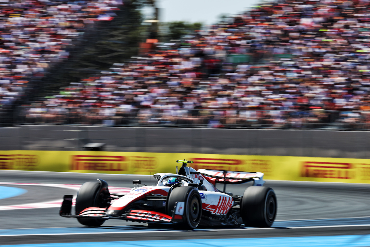 GP FRANCIA, Mick Schumacher (GER) Haas VF-22.
24.07.2022. Formula 1 World Championship, Rd 12, French Grand Prix, Paul Ricard, France, Gara Day.
- www.xpbimages.com, EMail: requests@xpbimages.com © Copyright: Bearne / XPB Images