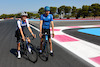GP FRANCIA, Evita Muzic (FRA), professionnel cycliste from Team FDG e Esteban Ocon (FRA), Alpine F1 Team 
21.07.2022. Formula 1 World Championship, Rd 12, French Grand Prix, Paul Ricard, France, Preparation Day.
- www.xpbimages.com, EMail: requests@xpbimages.com © Copyright: Charniaux / XPB Images