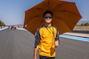 GP FRANCIA, Lando Norris (GBR) McLaren walks the circuit.
21.07.2022. Formula 1 World Championship, Rd 12, French Grand Prix, Paul Ricard, France, Preparation Day.
- www.xpbimages.com, EMail: requests@xpbimages.com © Copyright: Bearne / XPB Images
